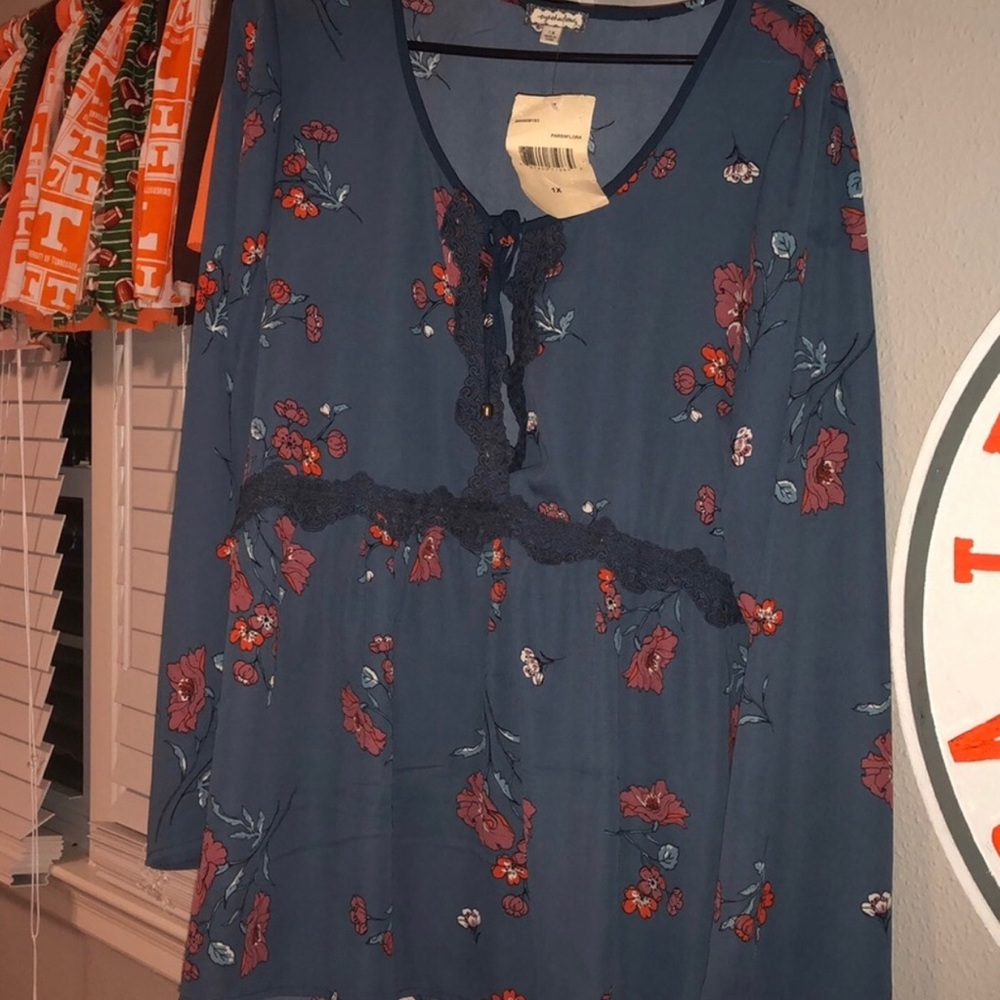 Brand new floral shirt